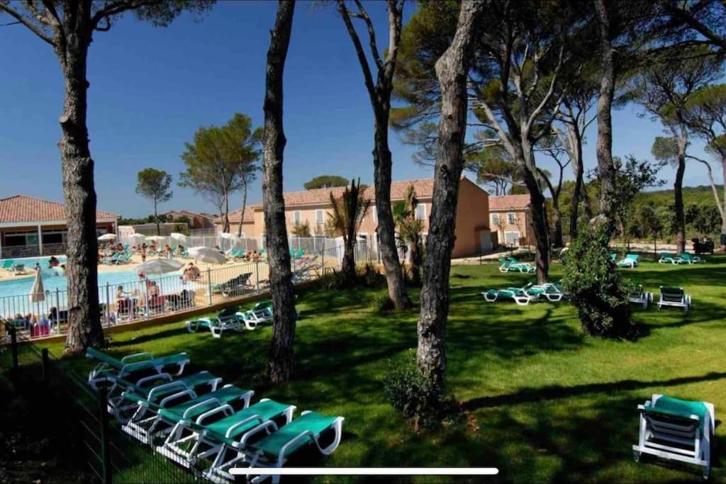La Baleine Verte Villa กัลวีสซง ภายนอก รูปภาพ